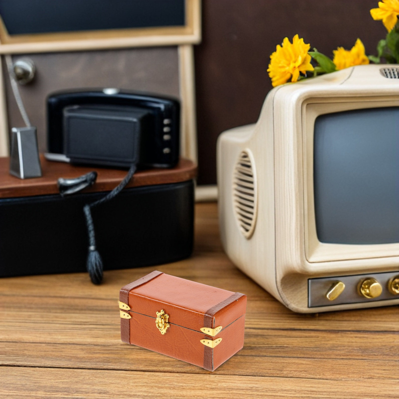 Miniature Vintage Travel Trunk - đánh giá và giá Retro Vintage Trunk Suitcase